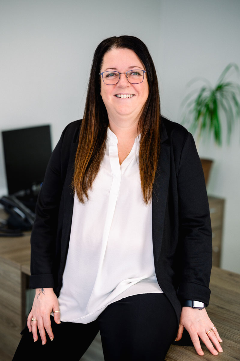 Portrait de ..., agente de ...